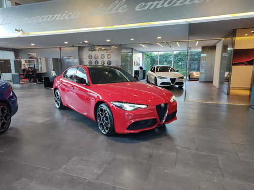 Alfa Romeo Giulia 2.0 280cv Veloce