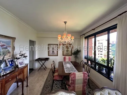 Venta De Penthouse Los Samanes