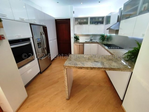 Imagen 3 de 19 de Townhouse En Venta Mls #22-23034 - Laura Colarusso