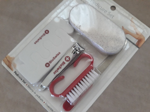 Imagen 5 de 10 de Set De Pedicure Marca Bio Swiss!! + 2 Afeitadoras Gillette!