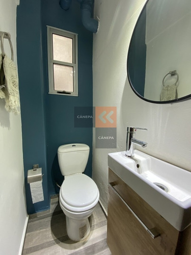 Apartamento A La Venta En Punta Carretas En Planta Baja- Ref: 8720