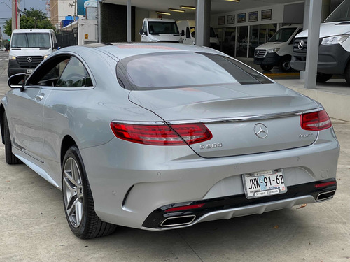 Imagen 4 de 13 de Mercedes-benz S500 Coupe