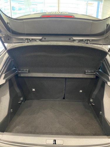 Peugeot 2008 1.0T Allure