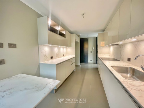 Departamento En Venta De 4 Dorm. En Lo Barnechea