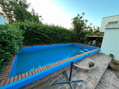 Venta- Casa- Santa Fe - Capital -4 Dormitorios Pileta - Maria Selva