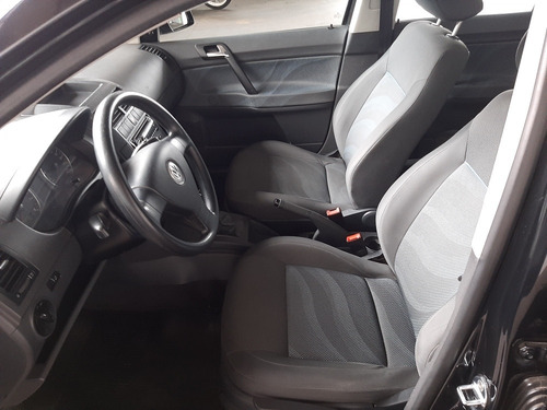 Volkswagen Polo Sedan 2009 1.6 Vht Total Flex 4p
