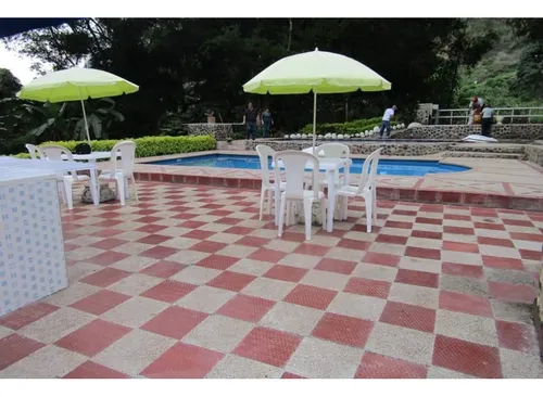 Acsi 1105. Finca En Venta, La Vega Cundinamarca