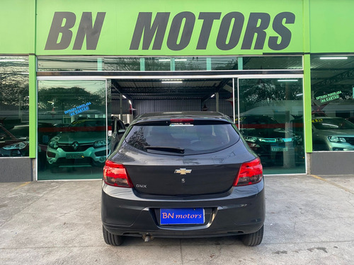 Chevrolet Onix 1.0 MPFI JOY 8V FLEX 4P MANUAL