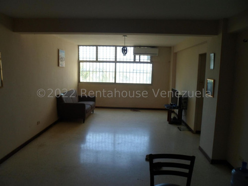 Imagen 10 de 15 de Apto. En Venta Playa Grande #23-14062 Johana Blan 04123368346