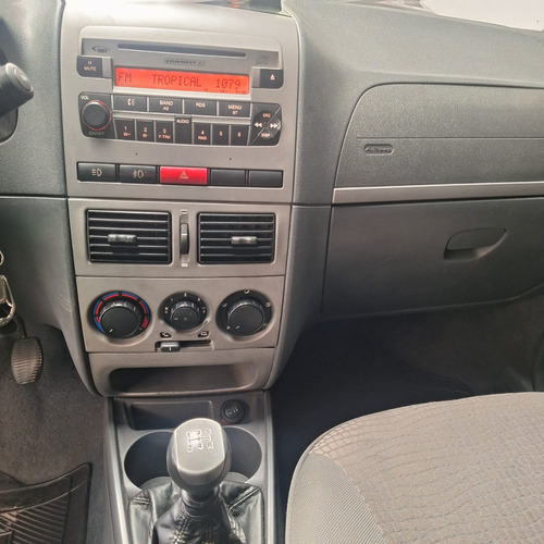 Fiat Strada Fiat Strada Adventure 1.8 16V Dualogic (Flex) (Cabine Dupla)