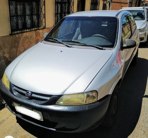 Chevrolet Celta 2003 1.0 3p Basico