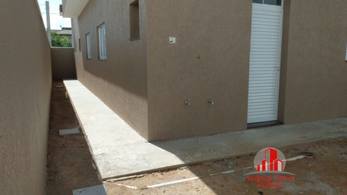 Casa À Venda No Bairro Piracangaguá - Taubaté/sp - 820