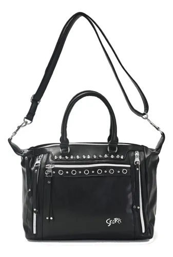 Cartera negra con tachas sale