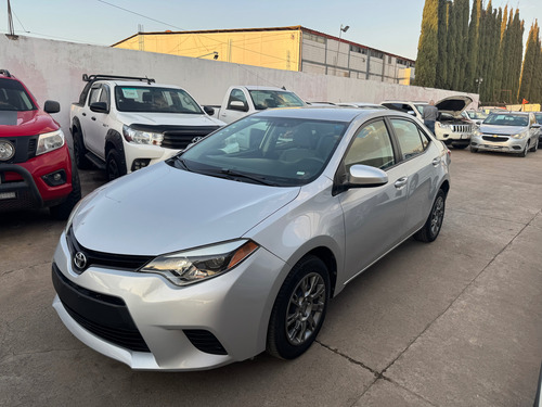 Toyota Corolla 1.8 Base At