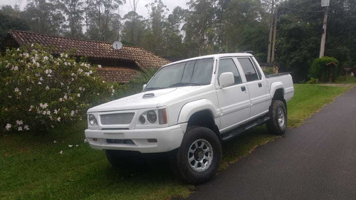 Mitsubishi L200 2001 2.5 Gls Cab Dupla 4x4 4p