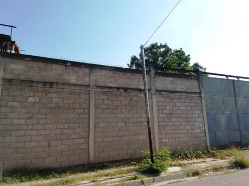 Imagen 1 de 6 de Se Vende Terreno Cercado Guacara Sector Araguita Inf 04244379494