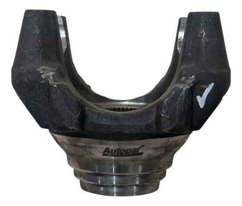 A250-4-21-1 Yugo 46 Estrias P/transmison Sin Reten Spl250
