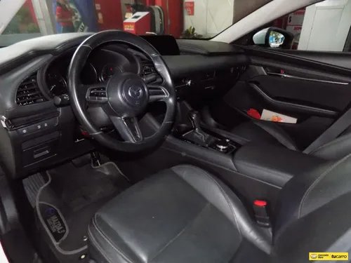Mazda 3 2.0 Touring