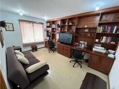 Vendo Casa Sector Loma De Los Bernal