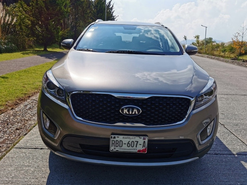 Imagen 2 de 13 de Kia Sorento 2017 3.4 3.3l Ex At