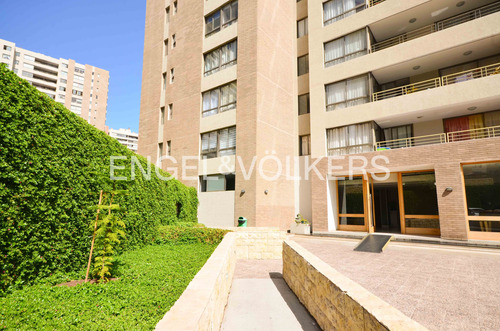 Departamento En Av, Cerro Paranal 83 M2 Totales