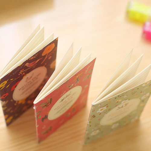 Libro De Bolsillo Para Viajes Con Flores Y Pájaros, 24 Unida