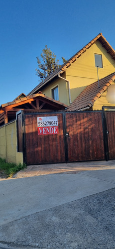 Vende Casa En Barrio Las Rosas De Machali