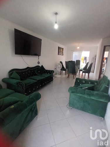 Venta Casa 4 Ambientes Los Mezquites