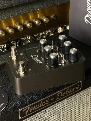 Pedal Universal Audio Uafx Dream '65 Reverb Amplifier | MercadoLivre