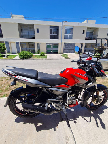 Moto Bajaj Rouser 125 Ns