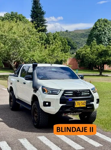 Toyota Hilux 4.0