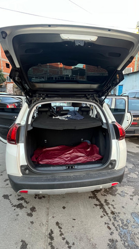 Peugeot 2008 1.6 Feline Tip