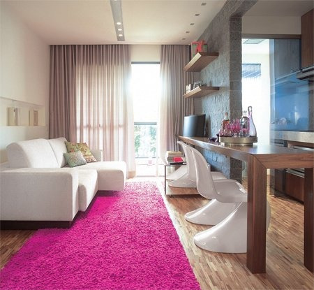 Imagem 2 de 2 de Tapete Peludo Apolo 150x200 Pink| Prata Têxtil