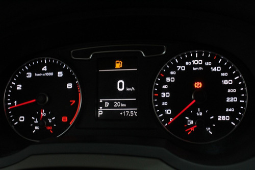 Imagem 15 de 20 de Audi Q3 2.0 Tfsi Ambition Quattro 2015