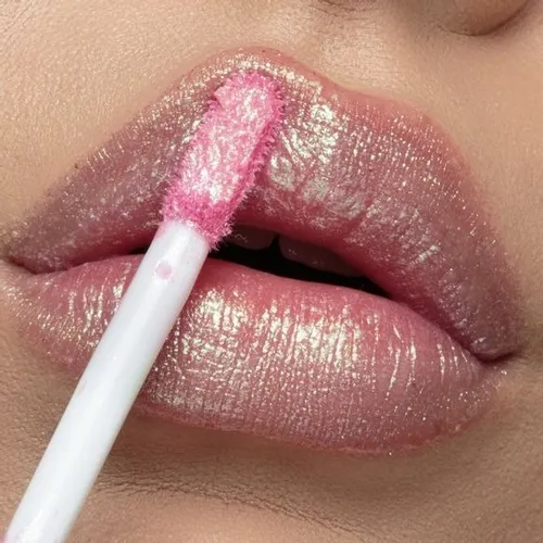 Labial Diamond Glow 001 Ruby Rose Makeup San Isidro