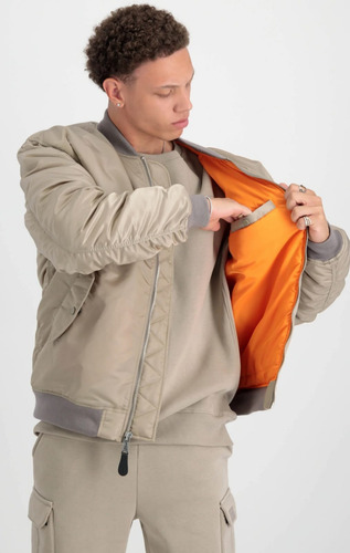 Campera Alpha Industries Ma-1 Vintage Sand