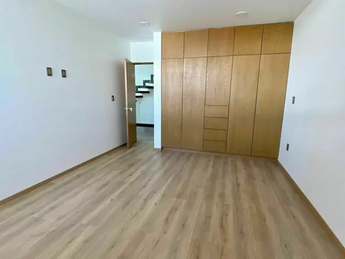 La Vista Residencial, 3 Niveles, Roof Garden, Doble Altura, 3 Recs, Tapanco..