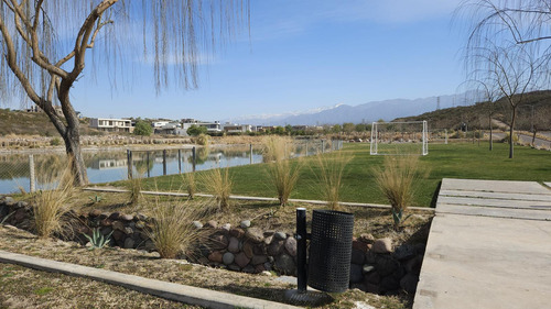 Venta | Terreno | Barrio Aguaribay | Valle | Chacras De Coria | Mendoza