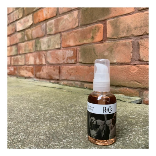 R+co Two Way Mirror Smoothing Oil, 2 Oz.