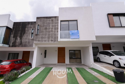 Casa En Senderos De Monte Verde, Tlajomulco De Zúñiga Con 3 Recámaras, 162 M², Id: 87017