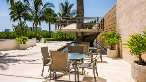 * Departamento En Venta En Puerto Cancun, Be Towers