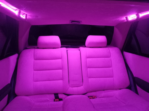 Imagen 8 de 8 de Limusina Rosa Peugeot De Coleccion