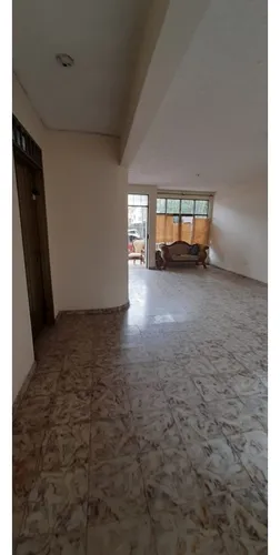 Venta De Casa Bifamiliar De 400mt2 En Los Cámbulos, Sur De Cali 8738.