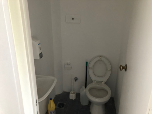Imagen 3 de 14 de Venta Oficinas 4 Ambientes Lomas San Isidro Con Renta