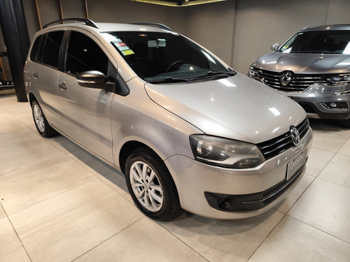 Volkswagen Suran 1.6 Comfortline 101cv