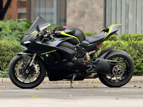 Ducati Panigale V4r | Alto Performance