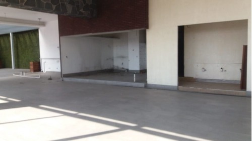 Imagen 5 de 8 de Excelente Local Comercial