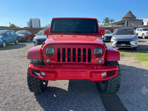 Imagen 12 de 13 de Jeep Wrangler 2015 3.6 3p Sahara V6 4x4 At
