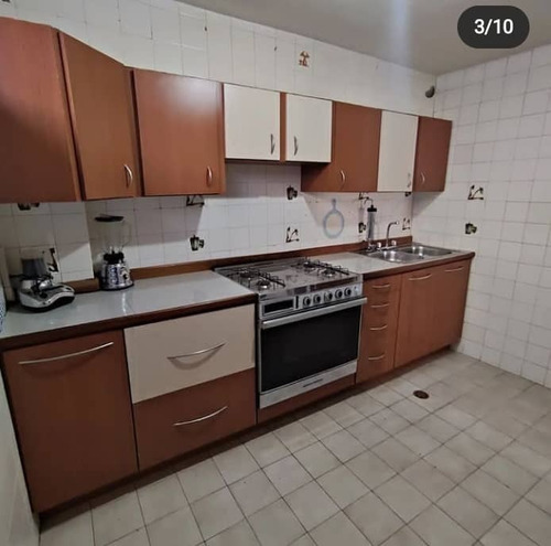 Imagen 2 de 16 de Townhouse De 5 Habitaciones Gran Oportunidad
