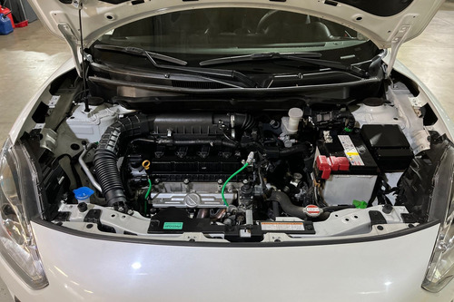 Suzuki 1.2 Mt Hybrid Plus 5p